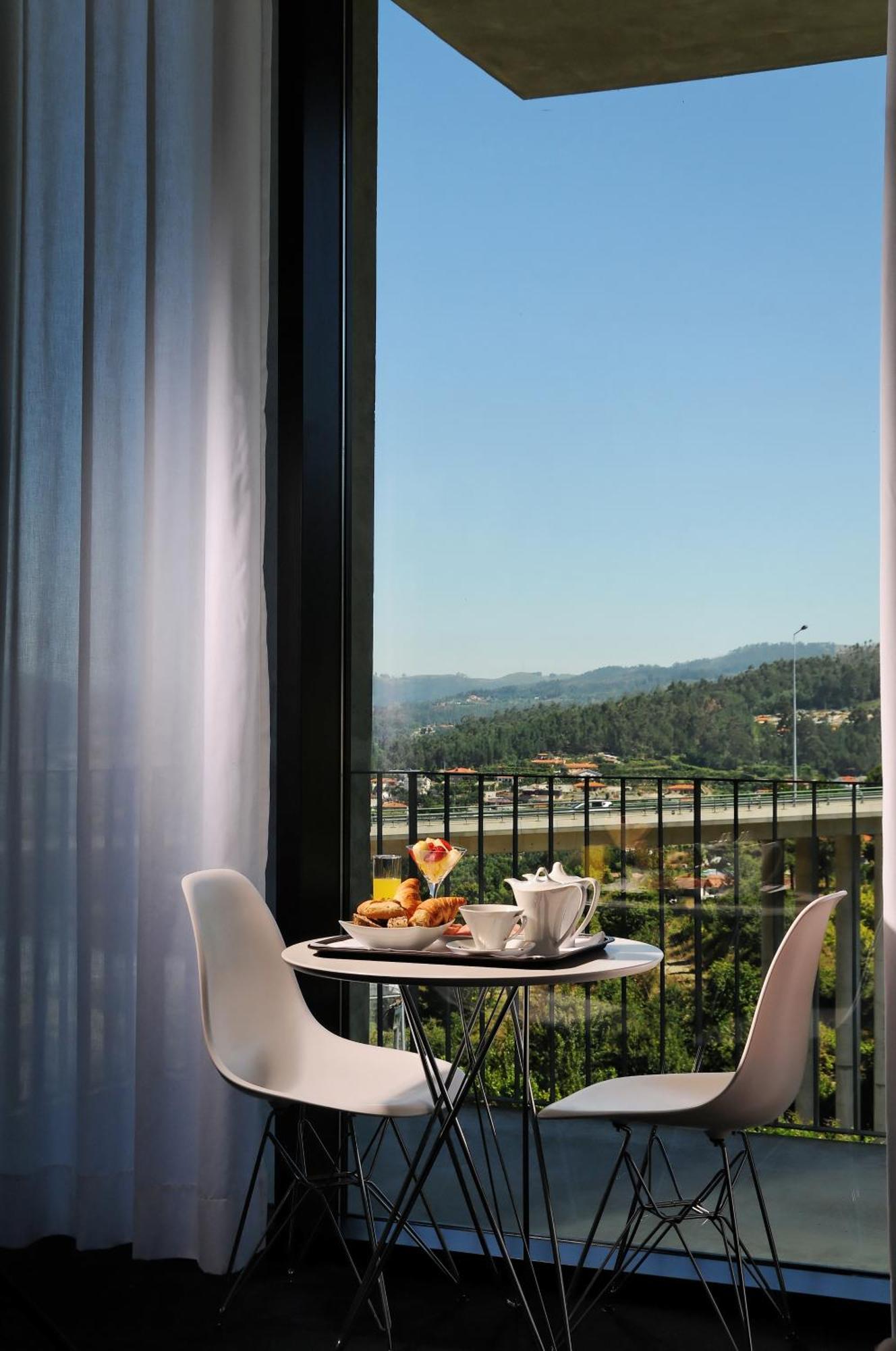 Open Village Sports Hotel & Spa Club Guimarães Eksteriør bilde