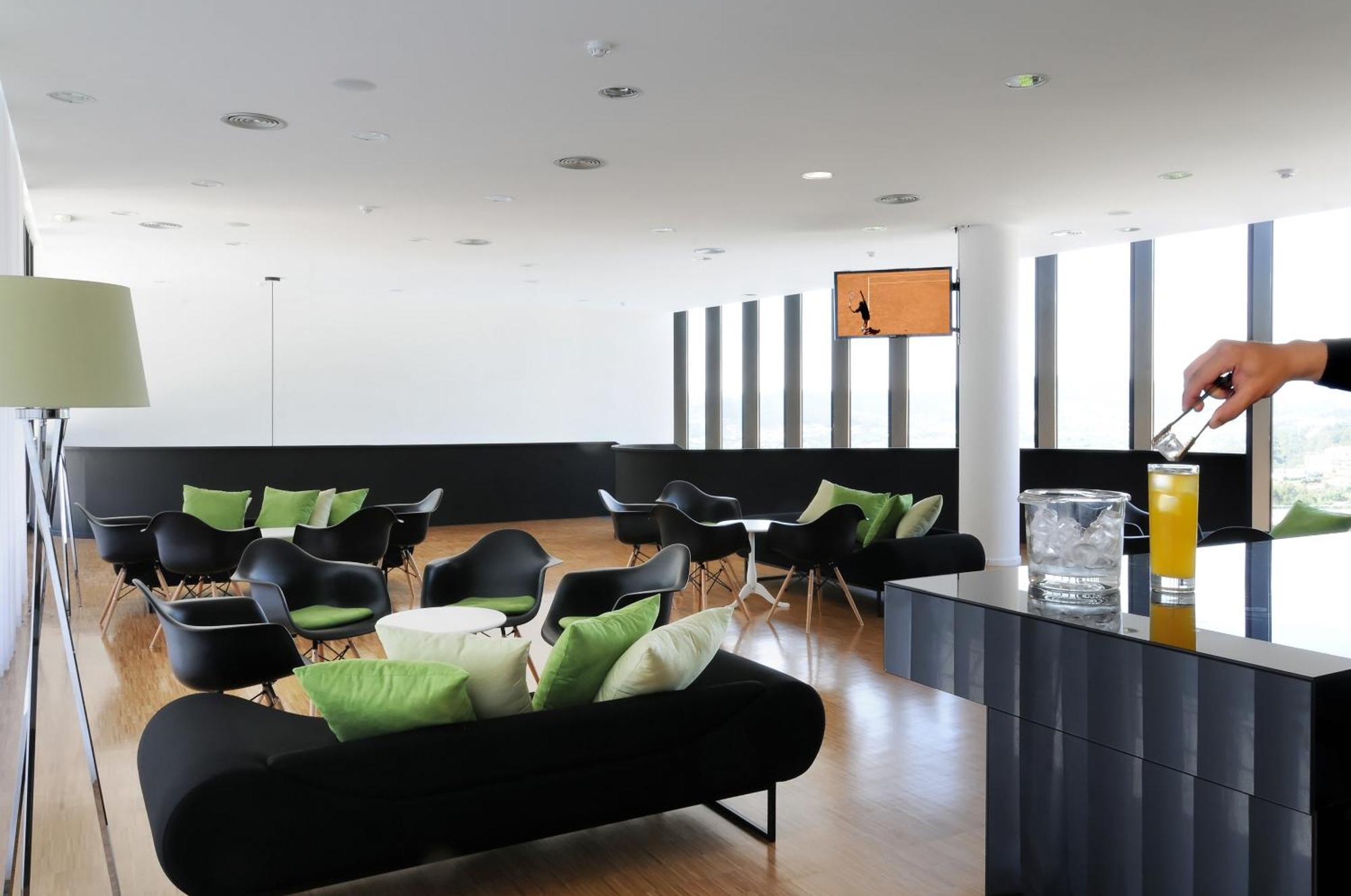 Open Village Sports Hotel & Spa Club Guimarães Eksteriør bilde