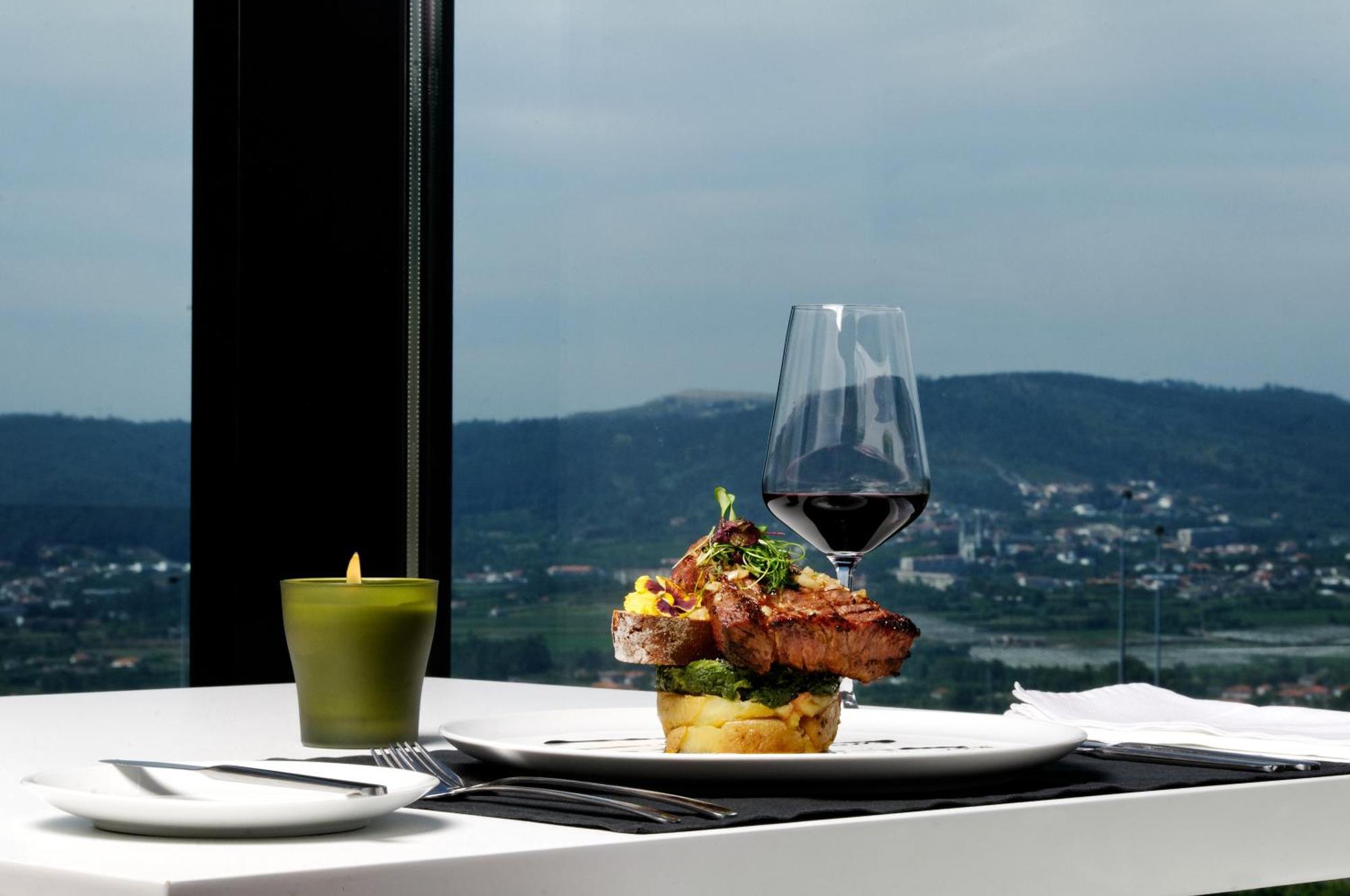 Open Village Sports Hotel & Spa Club Guimarães Eksteriør bilde