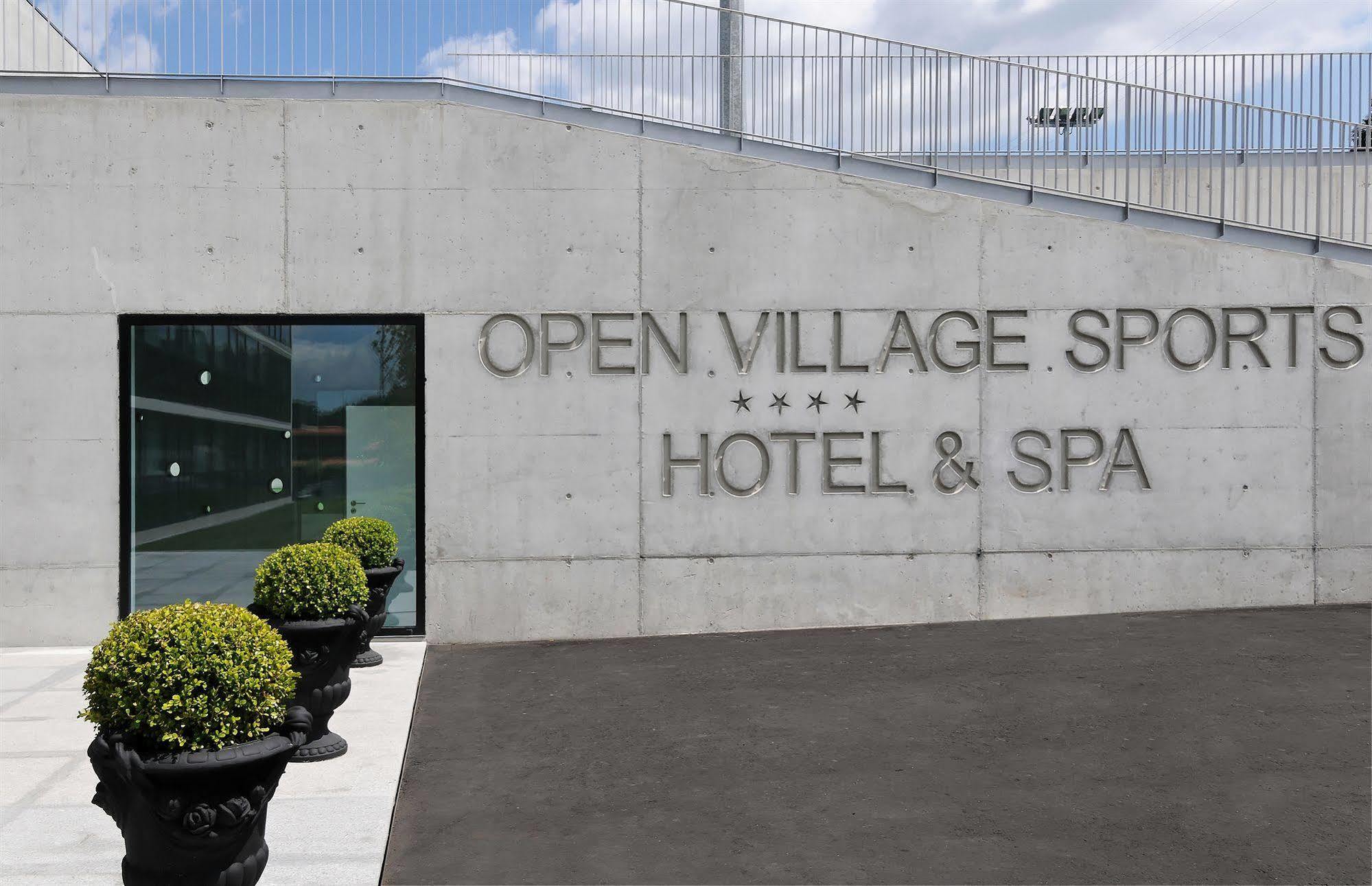 Open Village Sports Hotel & Spa Club Guimarães Eksteriør bilde